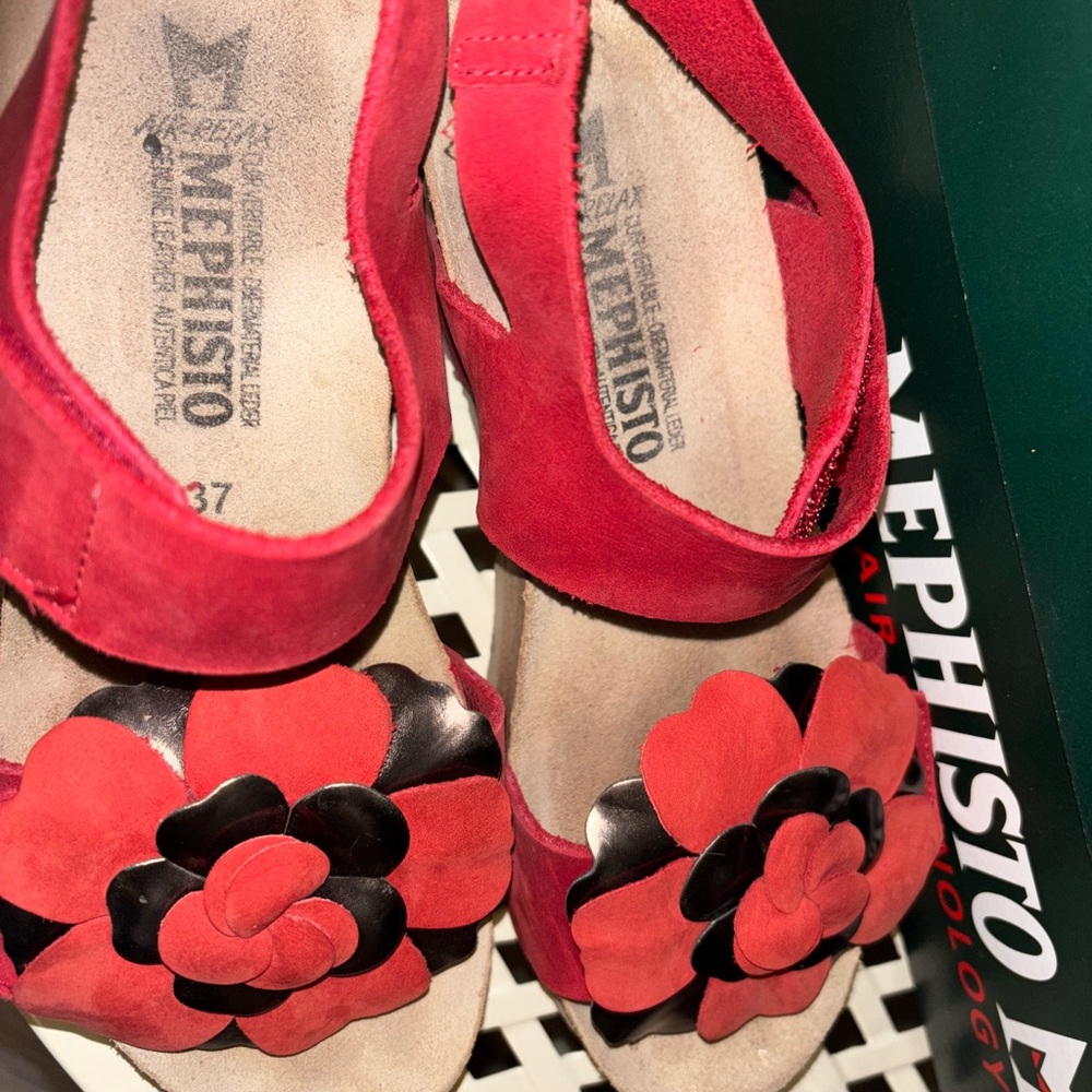 Mephisto Red and Black Floral Sandals